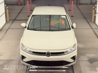 2025 Volkswagen Jetta S - miniatura 2