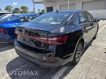 2025 Volkswagen Jetta S - miniatura 8