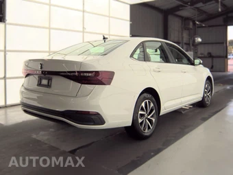 2025 Volkswagen Jetta S – miniatura 4