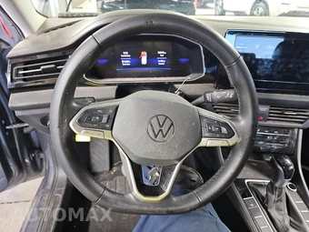2025 Volkswagen Jetta S – miniatura 10