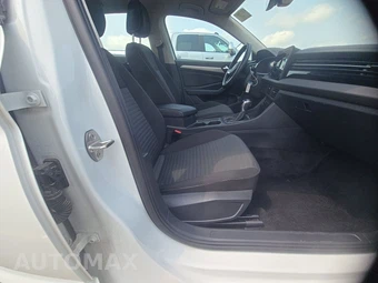 2025 Volkswagen Jetta S - miniatura 8