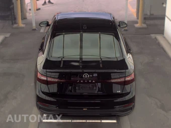 2025 Volkswagen Jetta SE - miniatura 5