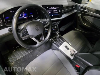 2025 Volkswagen Jetta SE – miniatura 23