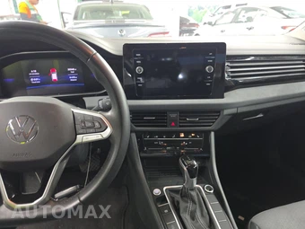 2025 Volkswagen Jetta SE – miniatura 11