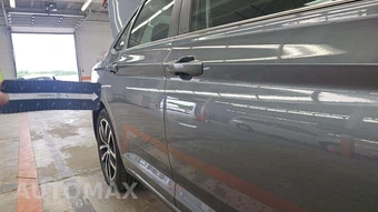2025 Volkswagen Jetta SE - miniatura 23
