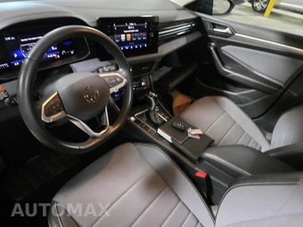 2025 Volkswagen Jetta SE – miniatura 5