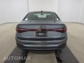 2025 Volkswagen Jetta SE - miniatura 5