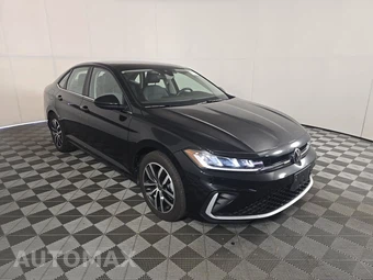 2025 Volkswagen Jetta SE - miniatura 3