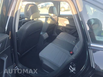 2025 Volkswagen Jetta SE - miniatura 13