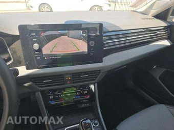 2025 Volkswagen Jetta SE - miniatura 11