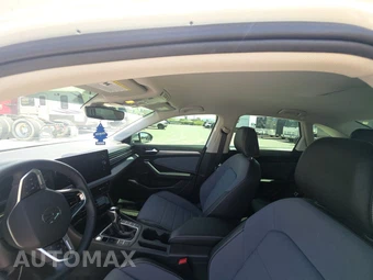 2025 Volkswagen Jetta SE - miniatura 14