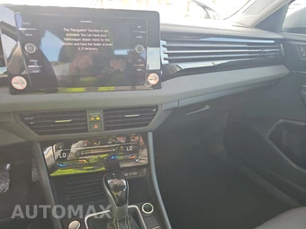 2025 Volkswagen Jetta SE – miniatura 11