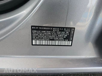 2025 Volkswagen Jetta SE – miniatura 14