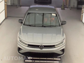 2025 Volkswagen Jetta Sport - miniatura 2