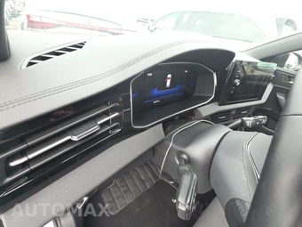 2025 Volkswagen Jetta Sport - miniatura 12