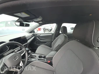 2025 Volkswagen Jetta Sport - miniatura 17