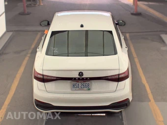 2025 Volkswagen Jetta Sport - miniatura 5