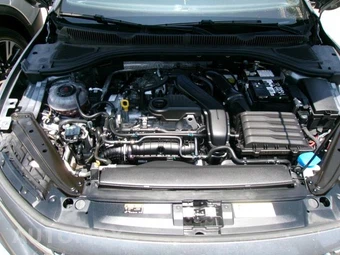 2025 Volkswagen Jetta Sport - miniatura 14