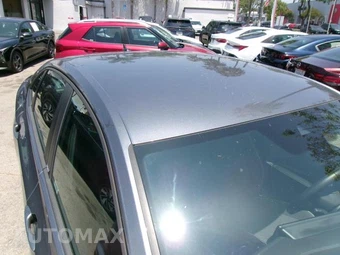 2025 Volkswagen Jetta Sport - miniatura 16