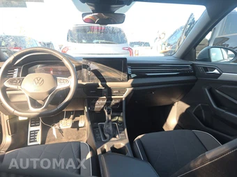 2025 Volkswagen Jetta Sport - miniatura 11