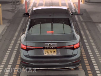 2025 Volkswagen Jetta Sport - miniatura 5