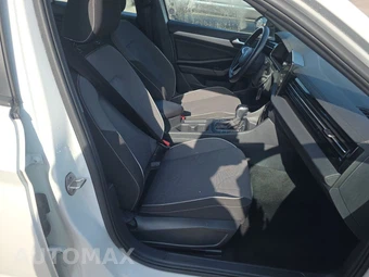 2025 Volkswagen Jetta Sport - miniatura 8