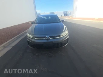 2025 Volkswagen Jetta Sport - miniatura 2