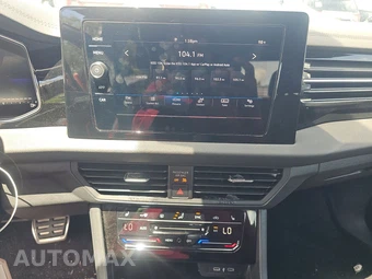 2025 Volkswagen Jetta Sport - miniatura 11