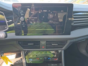 2025 Volkswagen Jetta Sport - miniatura 7