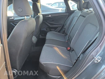 2025 Volkswagen Jetta Sport - miniatura 13