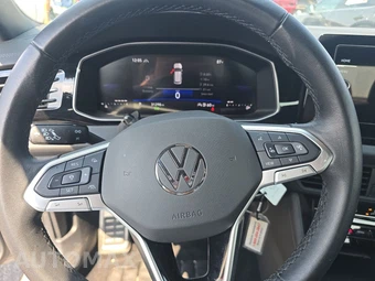 2025 Volkswagen Jetta Sport - miniatura 10