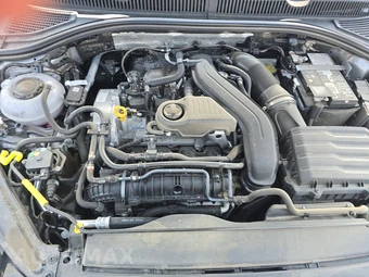 2025 Volkswagen Jetta Sport - miniatura 15