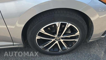 2025 Volkswagen Jetta Sport - miniatura 19
