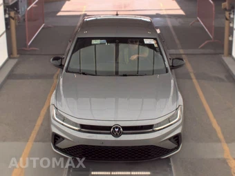 2025 Volkswagen Jetta Sport - miniatura 2