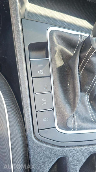 2025 Volkswagen Jetta Sport - miniatura 20