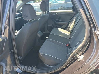 2025 Volkswagen Jetta Sport - miniatura 13