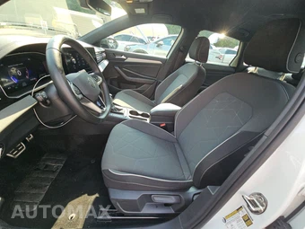 2025 Volkswagen Jetta Sport - miniatura 7