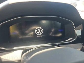2025 Volkswagen Jetta Sport - miniatura 12
