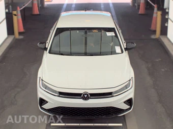 2025 Volkswagen Jetta Sport - miniatura 2