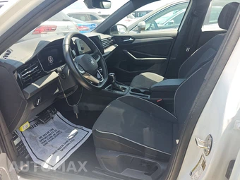 2025 Volkswagen Jetta Sport - miniatura 7