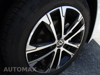 2025 Volkswagen Jetta Sport - miniatura 13