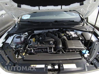 2025 Volkswagen Jetta Sport - miniatura 18