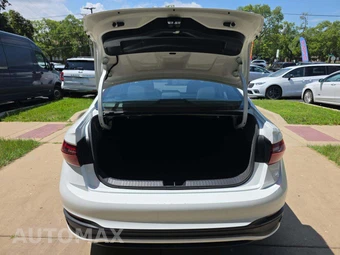 2025 Volkswagen Jetta Sport - miniatura 14