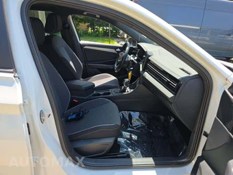 2025 Volkswagen Jetta Sport - miniatura 18