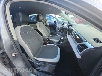 2025 Volkswagen Taos Comfortline - miniatura 8