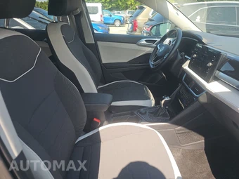 2025 Volkswagen Taos Comfortline - miniatura 8