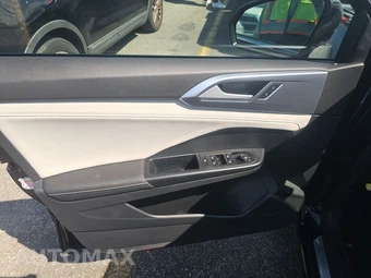 2025 Volkswagen Taos Comfortline - miniatura 9