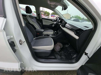 2025 Volkswagen Taos S - miniatura 18