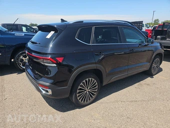 2025 Volkswagen Taos SE - miniatura 4