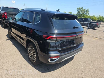 2025 Volkswagen Taos SE - miniatura 6